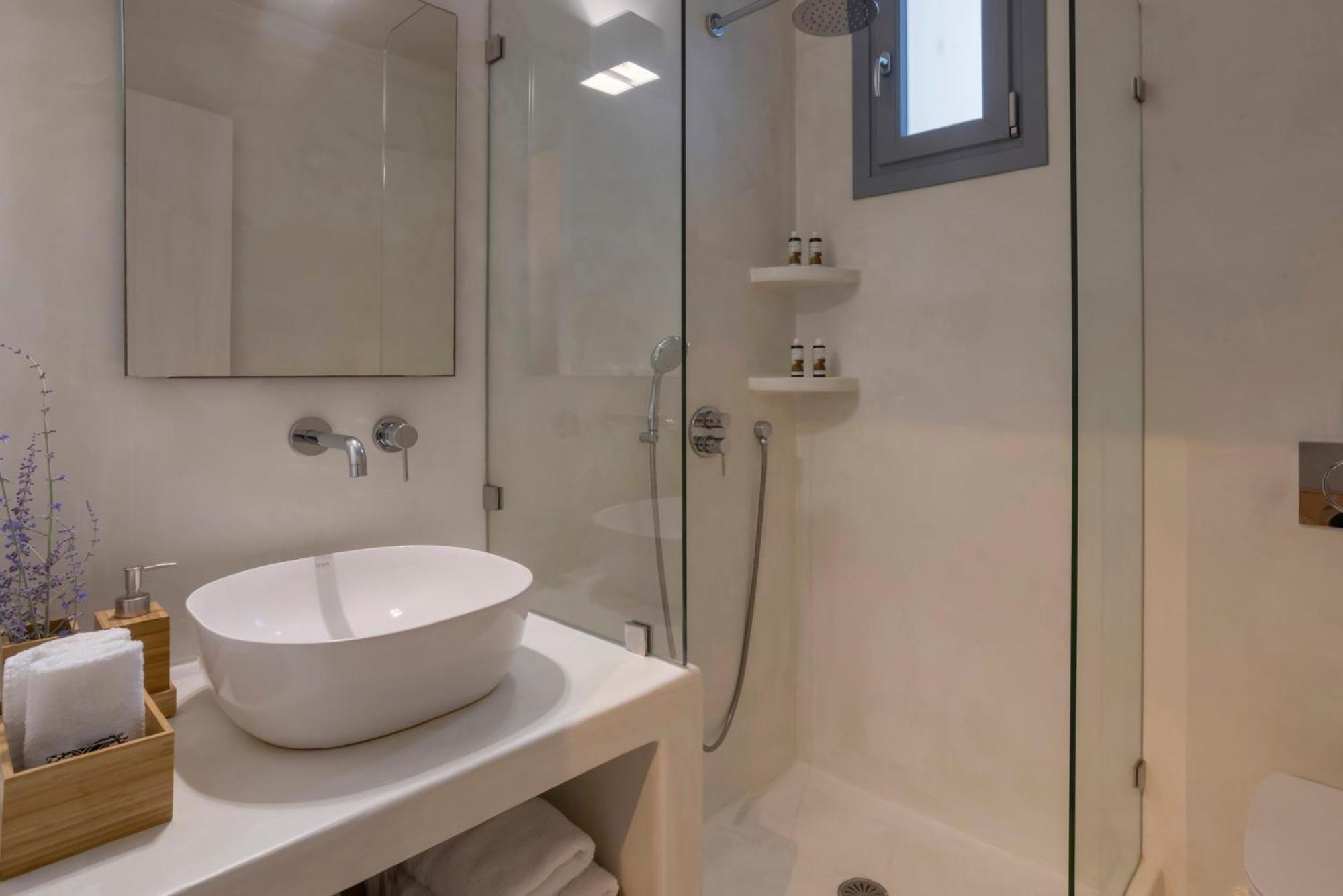 Villa Dione, Private Pool & Seaview By Naxos Dunes Kastrákion 外观 照片